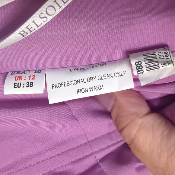 BELSOIE* prom gown size 10, lavender grape EUC. Chiffon sleeves, lined, boning - Picture 8 of 10